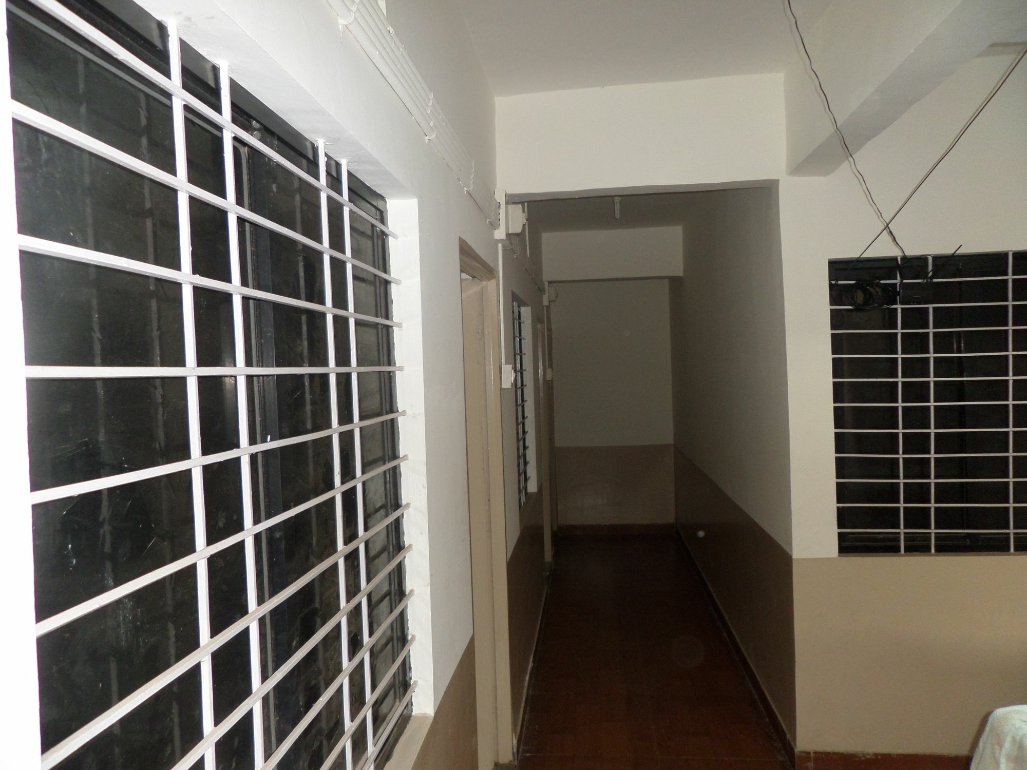 Hotel Royal Lodging Phursungi ภายนอก รูปภาพ